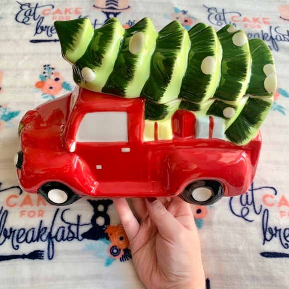 Other - 🎄 Red Truck Christmas Tree Holiday Cookie Jar 🎄